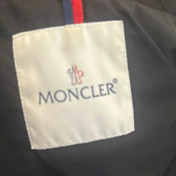 Authentic Moncler FLAMME GIUBBOTTO FLAMME JACKET - Picture 11 of 15